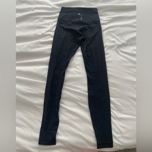 Black lululemon leggings